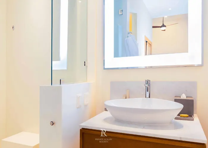 Three Bedroom Ocean View- La Valencia * Cabo San Lucas