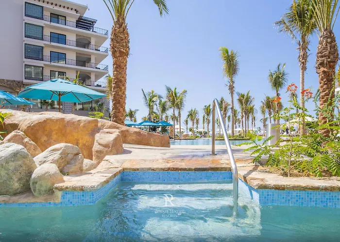 Resort Three Bedroom Ocean View- La Valencia