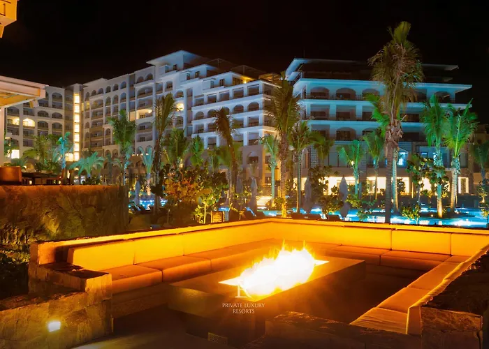 Three Bedroom Ocean View- La Valencia