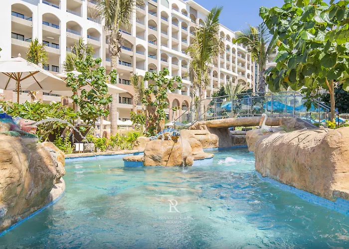 Three Bedroom Ocean View- La Valencia Resort