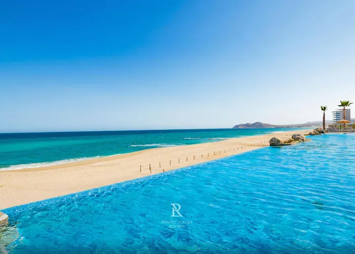 Resort Three Bedroom Ocean View- La Valencia *